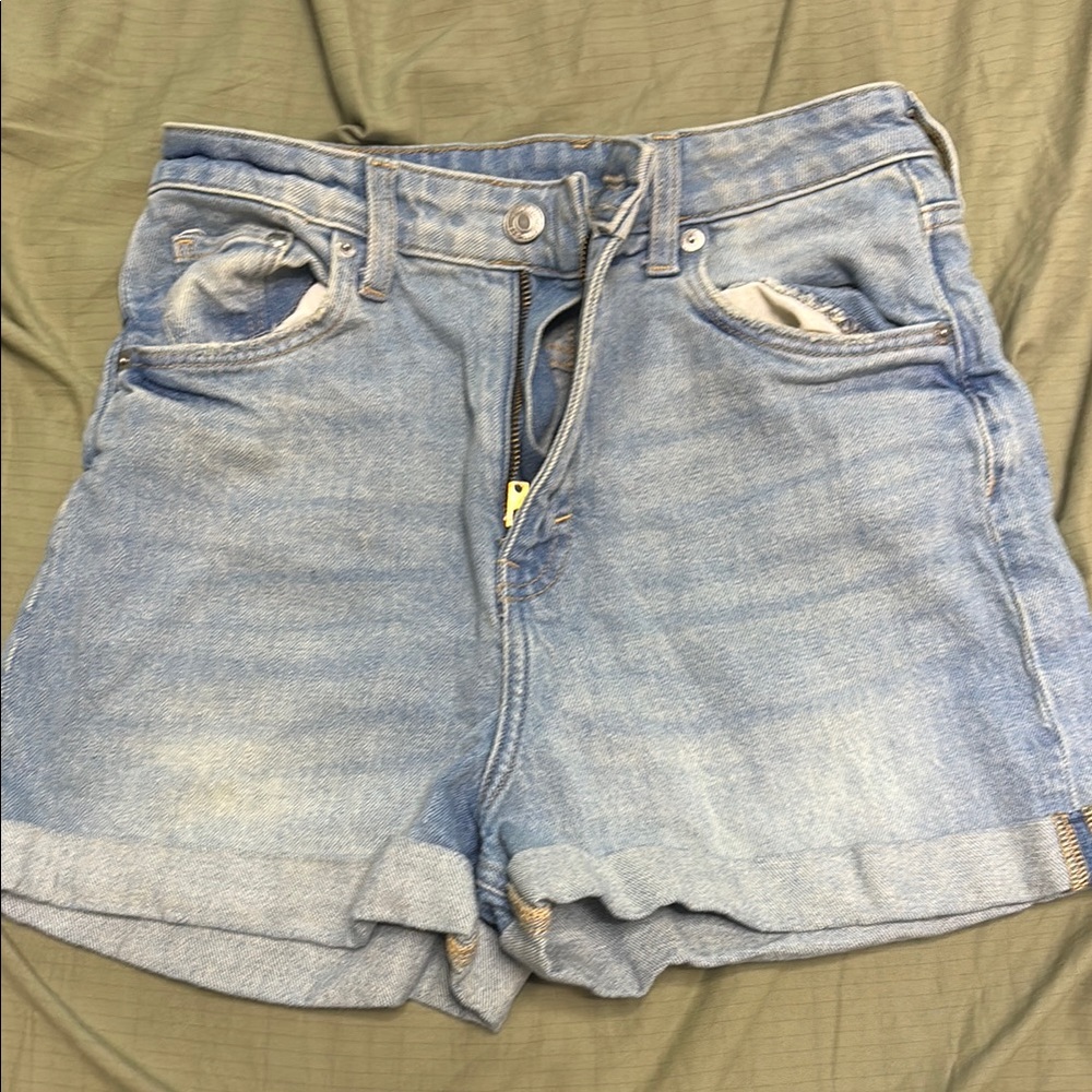 Stylish Blue Denim Women's Shorts